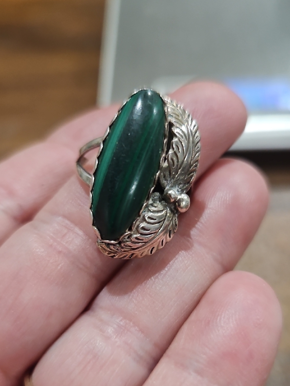 Sterling Silver Malachite Leaf Ring - Green Stone